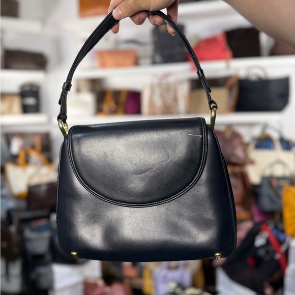 Gucci Navy Flap Bag - Picture 1 of 2